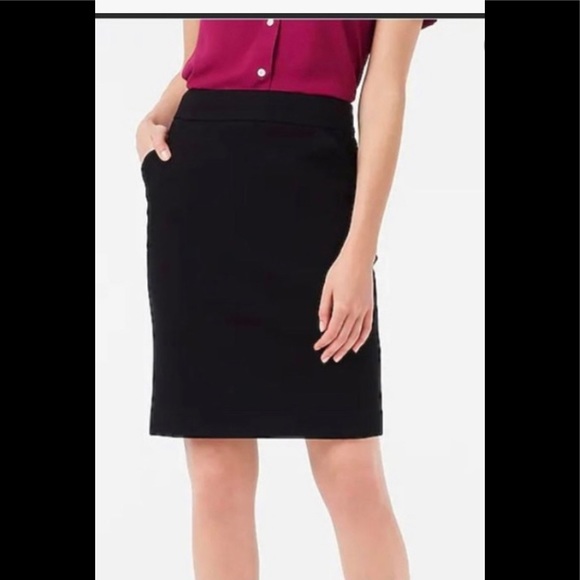 black stretch pencil skirt with pockets - Picture 1 of 6
